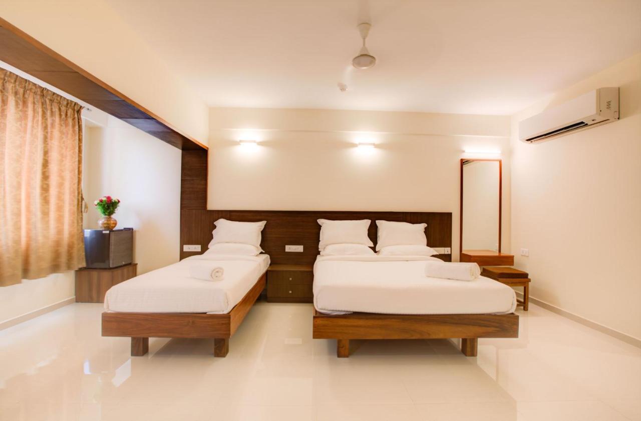 Hotel Bms Mangalore Extérieur photo
