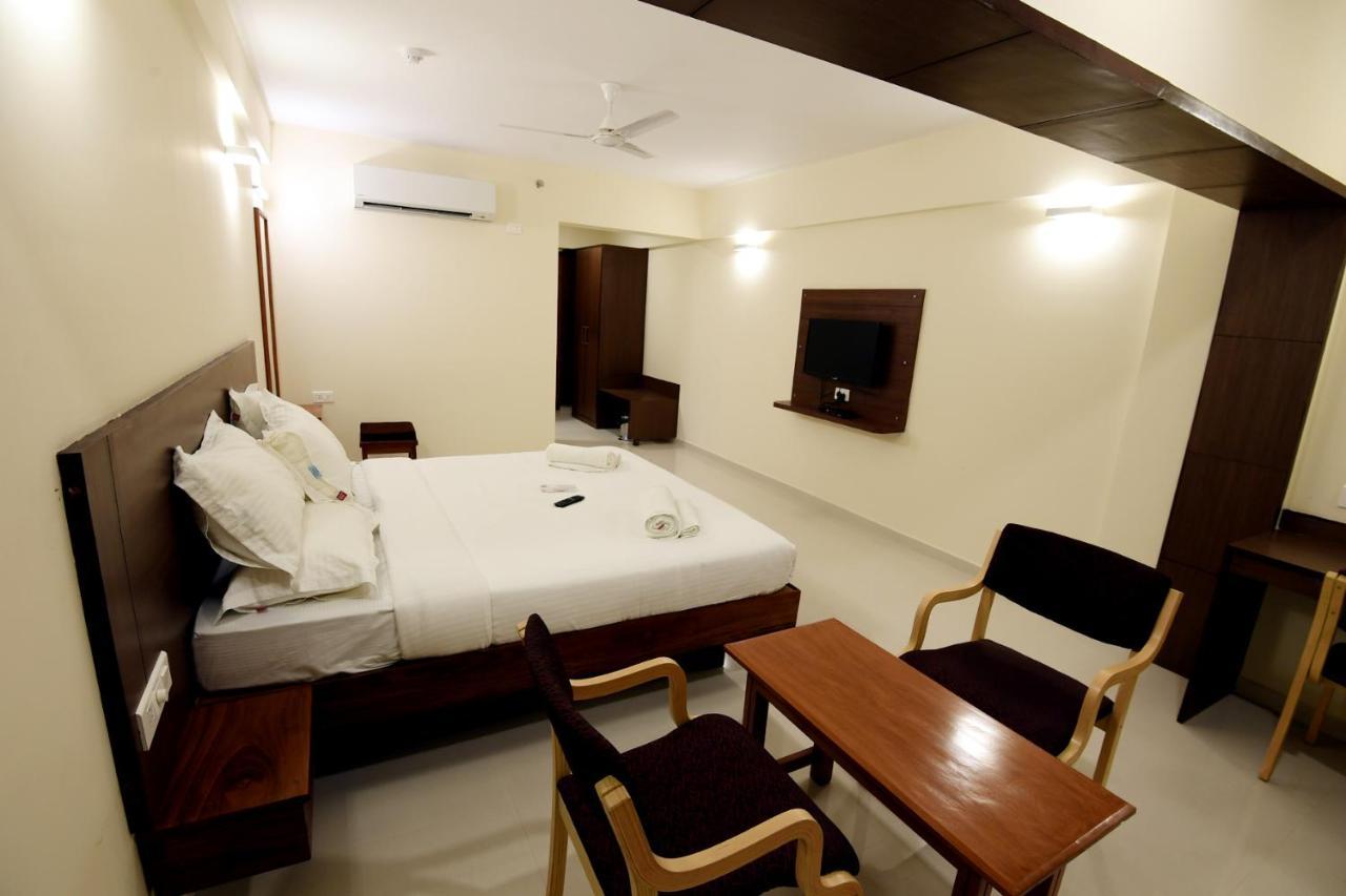 Hotel Bms Mangalore Extérieur photo