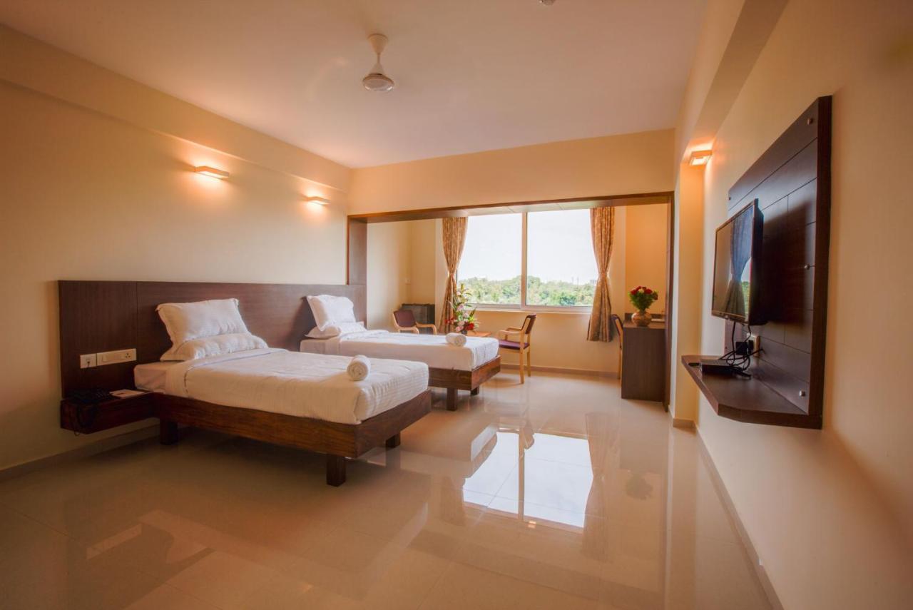 Hotel Bms Mangalore Extérieur photo