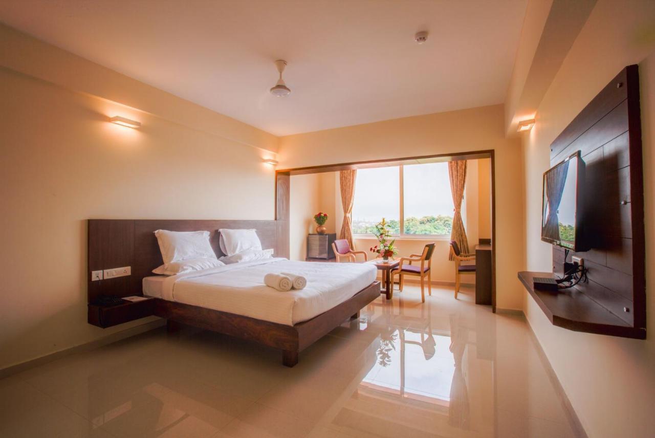 Hotel Bms Mangalore Extérieur photo